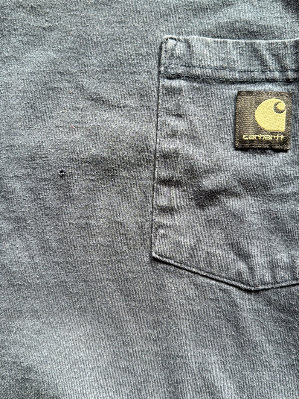 CARHARTT - 6 Men’s Short and Long Sleeve Shirts, Size Large (Loose /Relaxed Fit) - Picture 11 of 12